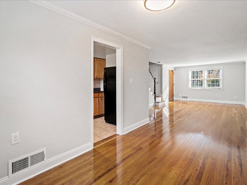 Gallery Photo 27